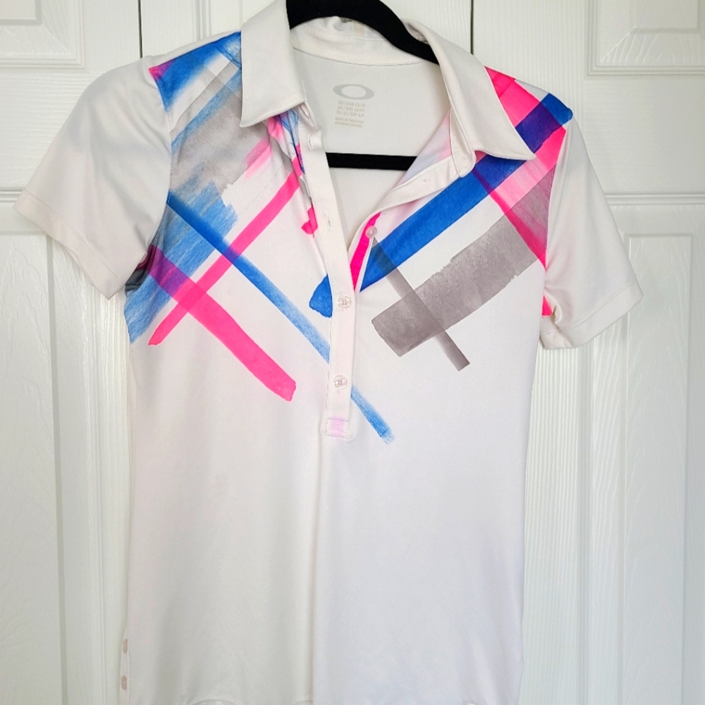 Womens Oakley golf shirt size small